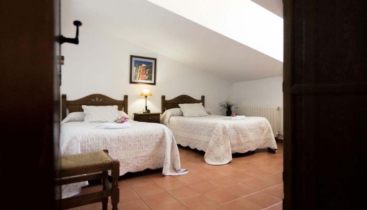 Apartamento 2 4/6 Pax Casa Rural El Sauce. A 2,5 Km De Cuenca Capital Ноалес Экстерьер фото